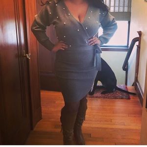 Fashion To Figure Sweater Dress. SZ 0 (12/14US)